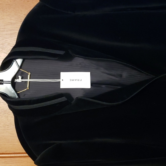 Frame Blazer - Picture 2 of 11